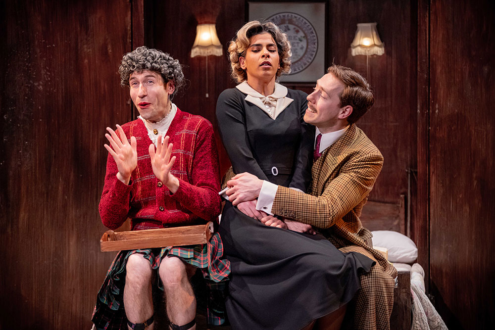 REVIEW: The 39 Steps – Lyceum Theatre – Sheffield